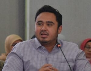 Read more about the article Golkar Terbuka Bahas Fraksi Gabungan dan Ambang Batas