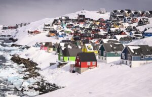 Read more about the article Mengapa Greenland Lebih Putih daripada Hijau?