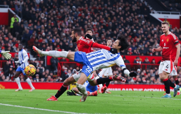 Read more about the article 2 Pelajaran dari Manchester United vs Brighton: Setan Merah Menyentuh Titik Akhir