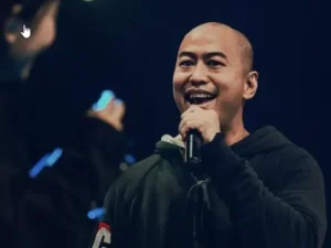 Read more about the article Komika Pandji Pragiwaksono dalam Pusaran Kontroversi: Laporan Polisi atas Dugaan Pencemaran Nama Baik